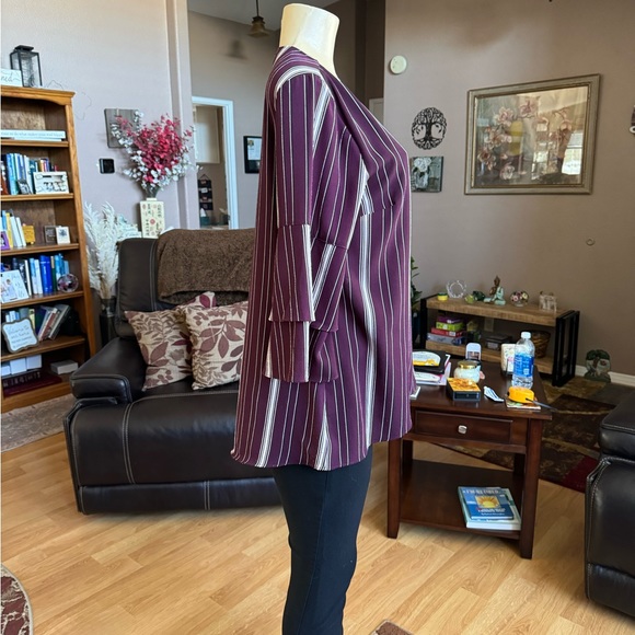 Apt 9 brownish/red, black & white 3/4 sleeves blouse-size L - Picture 3 of 9